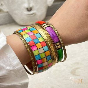 النگو سنگ رنگی برنج