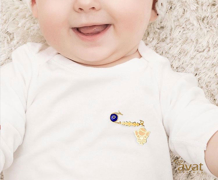 سنجاق نوزاد