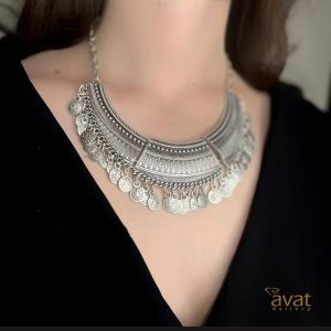 طوق مصری ورشو