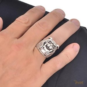 انگشتر ورشو سگ بولداگ