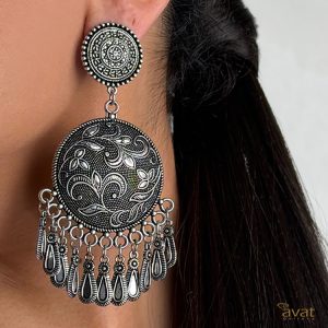 گوشواره-کستینگ-نقره-ای