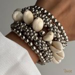 دستبند فنری گوش ماهی نقره ای